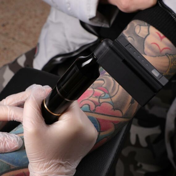 ITATOO Complete Tattoo Kit for Beginners Tattoo Power Supply Kit 1 Black  Tattoo Ink 5 Tattoo Needles 1 Pro Tattoo Machine Guns Kit Tattoo Supplies